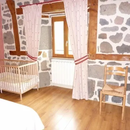 Maison De Caractere Renovee, Proche Pistes De Ski, Grand Jardin, Internet, Animaux Acceptes - Fr-1-742-452 Holiday home *