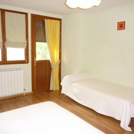 Holiday home Maison De Caractere Renovee, Proche Pistes De Ski, Grand Jardin, Internet, Animaux Acceptes - Fr-1-742-452 *