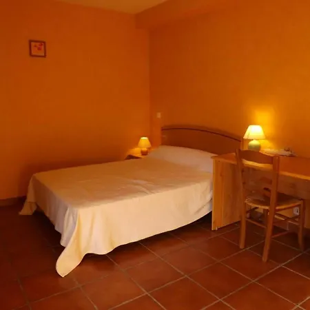 Maison De Caractere Renovee, Proche Pistes De Ski, Grand Jardin, Internet, Animaux Acceptes - Fr-1-742-452 Holiday home Albepierre-Bredons